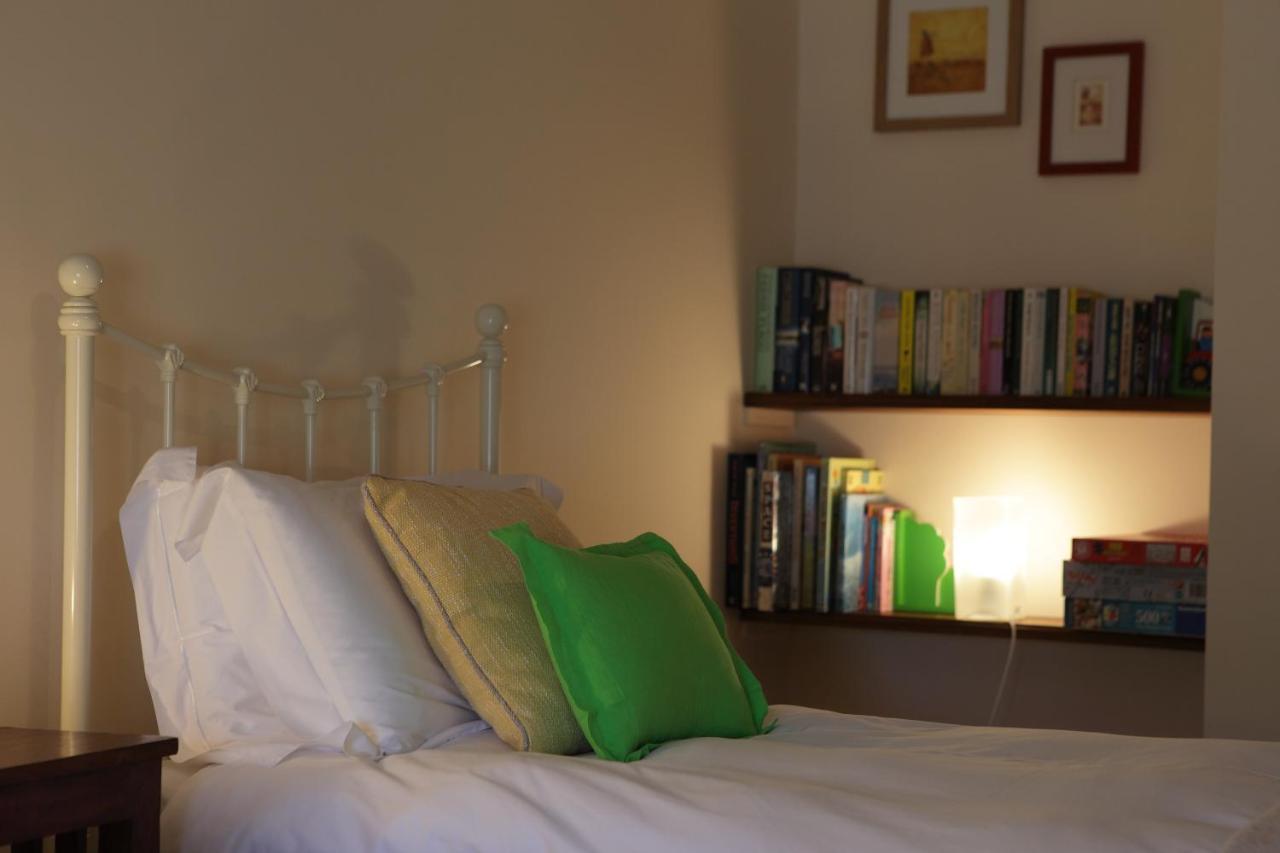 Glanhenwye Courtyard Cottages Glasbury Экстерьер фото