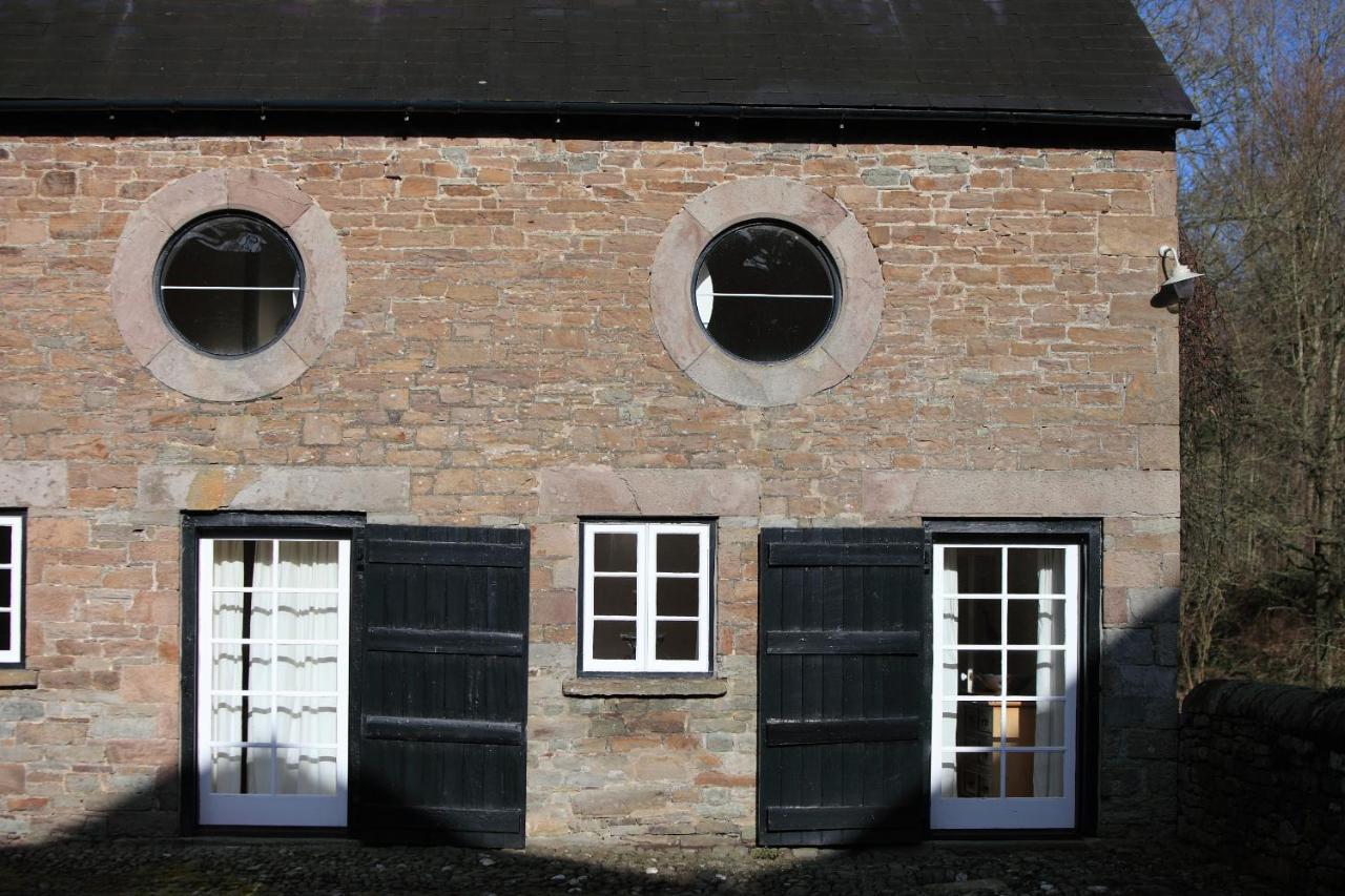 Glanhenwye Courtyard Cottages Glasbury Экстерьер фото